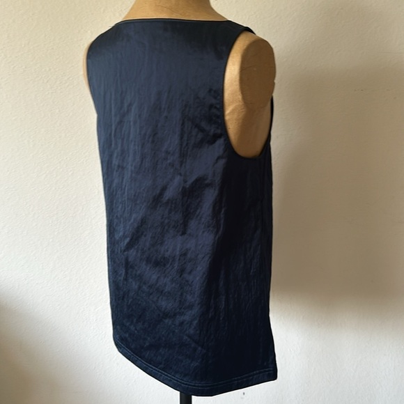 Tibi sz 2 gorgeouss navy tank blouse, great pre owned condition - Picture 3 of 8